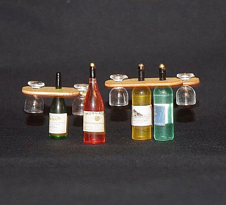 BUCATARIE - mobila, vase, ustensile, mancare, aparatura miniaturi papusi - Suporturi cu sticle si pahare - miniaturi colectionari 1:12