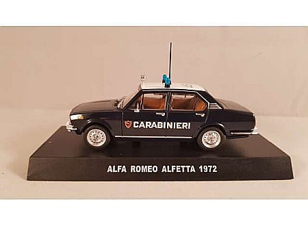 Vehicule Interventie - Macheta Alfa Romeo Alfetta Carabinieri 1972, 1:43