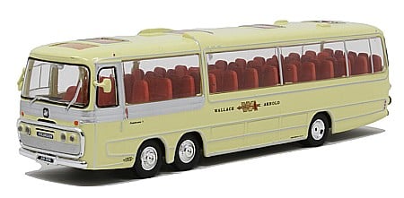Autobuze/Tramvaie - Macheta Autobuz Bedford VAL Wallace Arnold scara 1/72