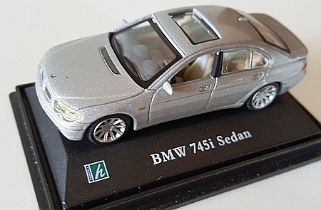 Masini de strada - Macheta BMW 745i sedan Scara 1:72 Cararama