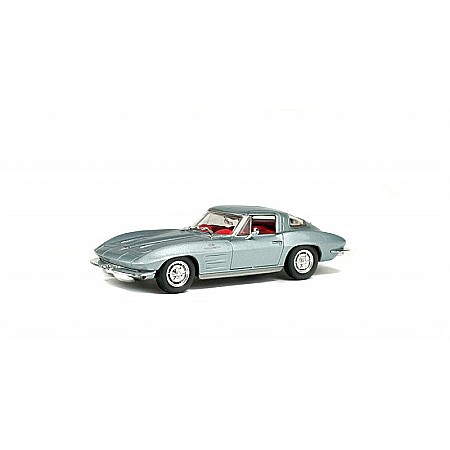 Masini de strada - Chevrolet Corvette Stingray , Macheta auto scara 1/43 Solido