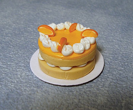 Bacanie, mancare si desert miniaturi casuta papusi - Tort festiv de portocale - miniatura casute papusi