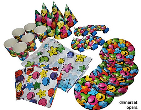 DECORATIUNI PETRECERE CARNAVAL - Set vesela Petrecere Smilies – 6 persoane - Cod 64217