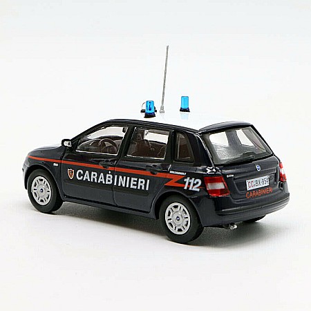 Macheta Fiat Stilo 1.9 JTD Carabinieri, scara 1:43 Atlas [1]