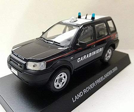 MACHETE AUTO - Macheta Land Rover Freelander Carabinieri 2003, 1:43
