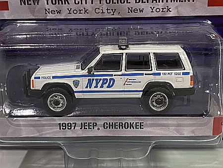 Macheta Jeep Cherokee 1997 seria 38 Hot Pursuit, scara 1:64, Greenlight gl42960c [2]