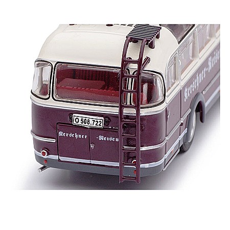 Macheta Autobuz Steyr 380 q 1955 Scara1:72 [4]
