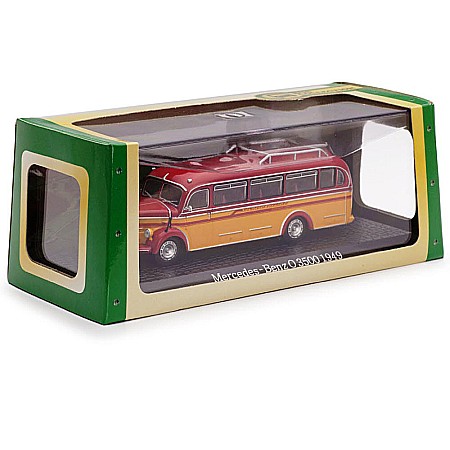 Macheta Autobuz Mercedes Benz O3500 1949 Scara 1:72 [5]