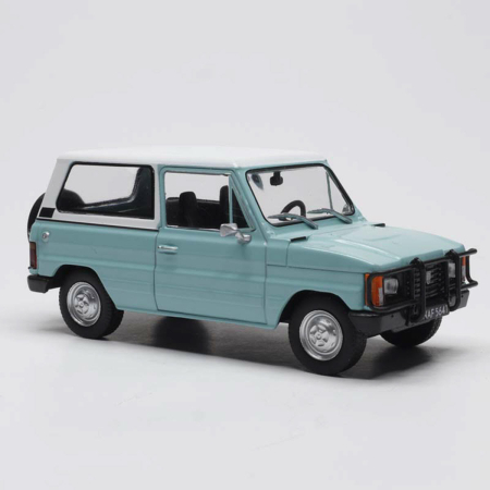 Macheta auto ARO 10.4 1984 scara 1:43 alb cu bleu DeAgostini [2]