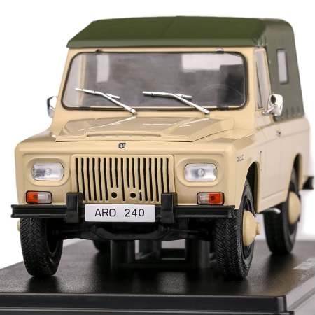 Macheta auto ARO 240 crem, din 1978, scara 1:24 - Outlet [2]