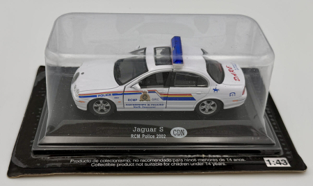Machetă auto Jaguar S-Type RCM Police Canada 2002 scara 1:43 – cu uși funcționale [2]