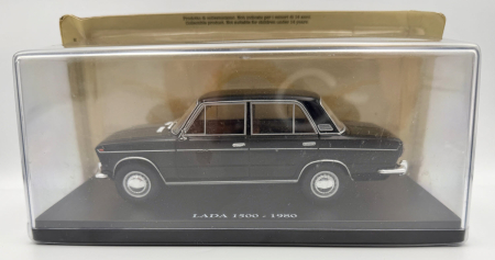 Macheta Auto Lada 1500 1980 Neagra – Scara 1:24, Vitrina Plexiglas Outlet [4]