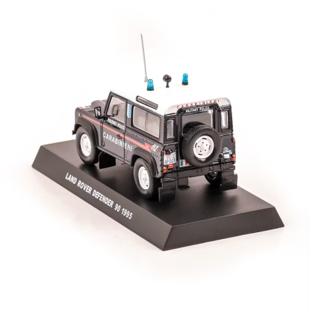 Macheta Auto Land Rover Defender 90 Carabinieri – Scara 1:43, Atlas Collection [2]