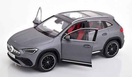 Macheta auto Mercedes Benz GLA-CLASS 2020 Mountain Grey Magno MAT 1/18 [2]