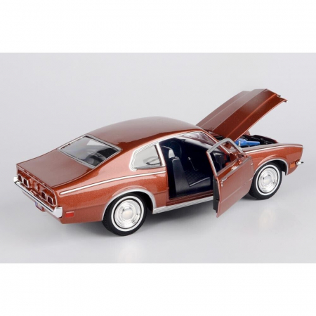 Macheta auto Mercury Comet din 1971, Maro Intens metalizat, Scara 1:24 Motormax [1]