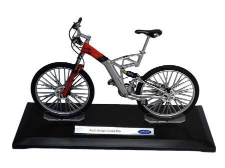 MACHETE MOTOCICLETE SI BICICLETE - Macheta bicicleta Audi Design Cross Pro 1:10 Welly, gri cu rosu, model colectie premium cu postament