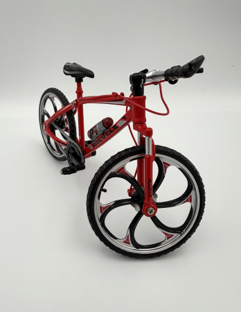 Macheta Bicicleta Mountain Bike 1:10 Rosie Golden Wheel 02A – Miniatura Bicicleta cu Parti Mobile [1]