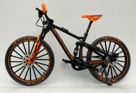 Machetă bicicletă MTB Slalom 1:10 portocaliu Golden Wheel 05C – miniatură cu părți mobile [1]