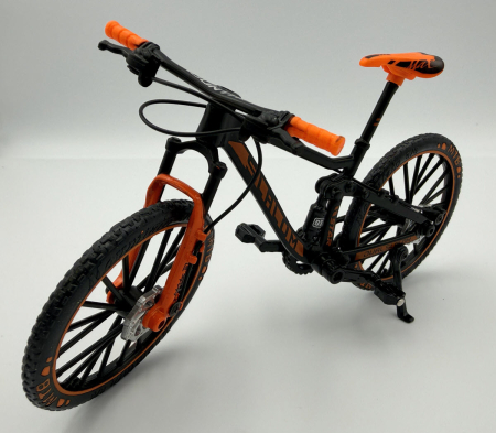 Machetă bicicletă MTB Slalom 1:10 portocaliu Golden Wheel 05C – miniatură cu părți mobile [3]