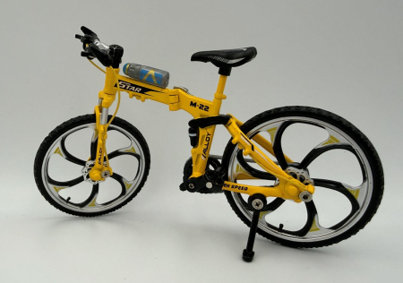 Machetă bicicletă Star M-22 1:10 galben Golden Wheel 03C – miniatură cu părți mobile [2]