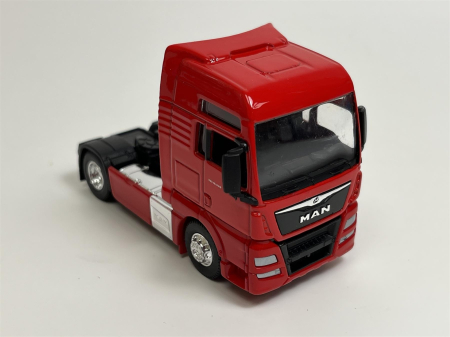 Macheta Cap Tractor MAN TGX XXL 2 axe rosu, scara 1:64, Welly [1]