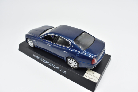 Macheta Maserati Quattroporte 2003, 1:43 [2]