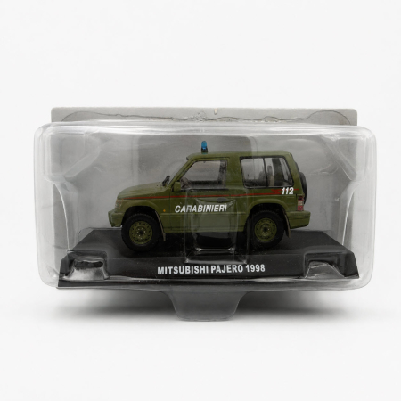 Macheta Mitsubishi Pajero 1998 Carabinieri verde, De Agostini, scara 1:43 [4]