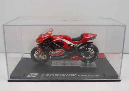 Machetă motocicletă Ducati Desmosedici Moto GP 2004 Rubens Xaus scara 1:24 [3]