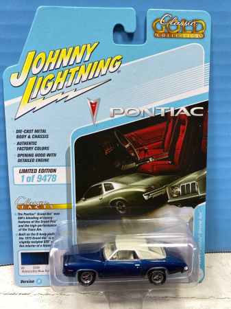 Macheta Pontiac Grand Am 1973 - Admiralty Blue Poly, 1:64 Johnny Lightning [2]