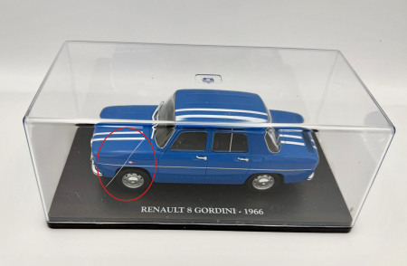 Macheta Renault 8 Gordini 1966 albastra, scara 1:24, vitrina plexiglas, Outlet [6]