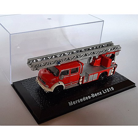 Vehicule Interventie - Macheta Pompieri  Mercedes Benz L1519, 1:72