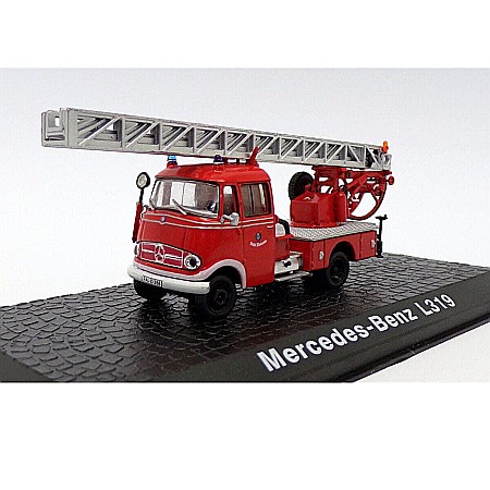 Macheta autospeciala pompieri Mercedes-Benz L319, Atlas, scara 1:72