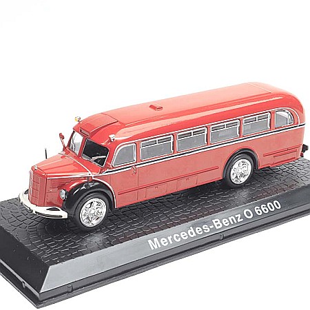 Autobuze/Tramvaie - Macheta Autobuz Pompieri Mercedes-Benz O6600 scara 1:72