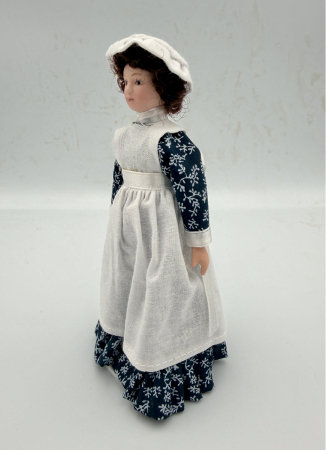 Papusa din portelan Nanny scara 1/12 pentru casute de papusi, cu suport [1]