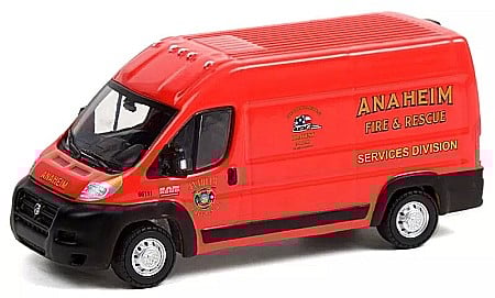 Masini de strada - Macheta Ram Promaster pompieri Anaheim, seria Route Runners 3, scara 1:64 Greenlight