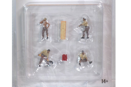 Set figurine off-road American Diorama 76492MJ, scara 1:64 – 4 figurine + 2 accesorii [2]