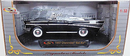 Chevrolet Bel Air convertible, negru, 1:32, Signature [5]