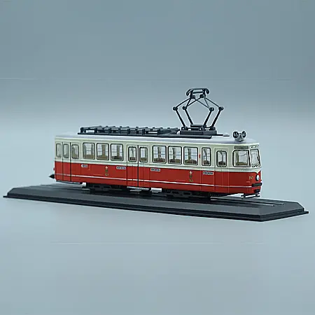 Autobuze/Tramvaie - Macheta Tramvai Simmering-Graz-Pauker 1957 1/87 17001