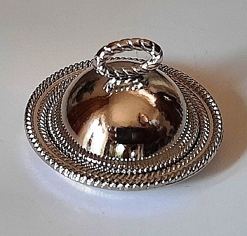 BUCATARIE - mobila, vase, ustensile, mancare, aparatura miniaturi papusi - Accesoriu servire - tava cu capac -miniatura casute pentru papusi