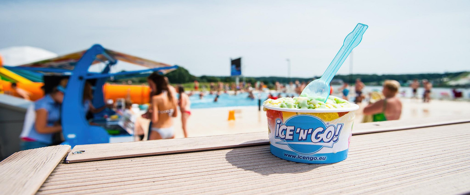pool_banner