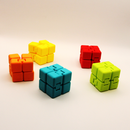 Cub infinit interactiv modular 3D – Idearium