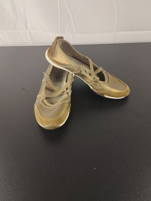 Balerini Dama, Down To Earth , Maro, nr 36 [2]