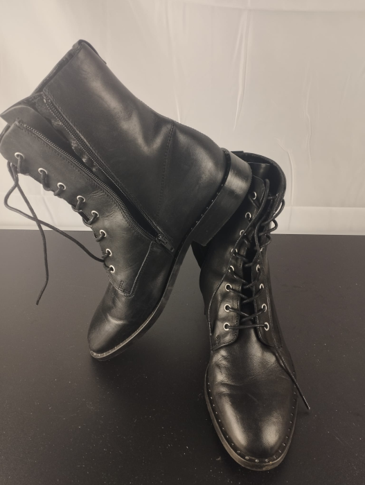 Bocanci, Dama, Poelman, Negru, nr 41 [3]