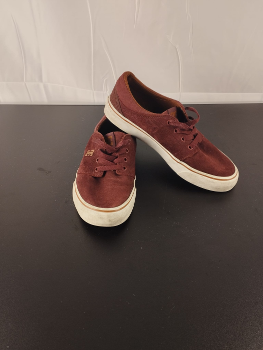 Tenisi, Dama, DG, Visiniu, nr 38.5 [2]