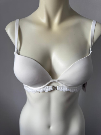 Chiloti bumbac - Sutien Catalina cu dantela,cupa preformata, cupa B , alb