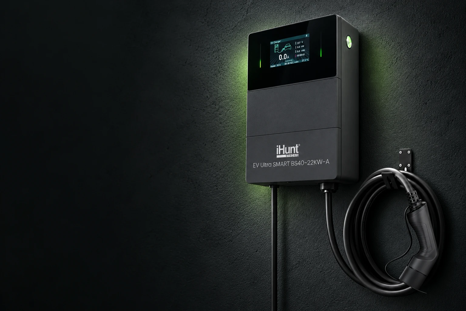 Stație iHunt EV Ultra SMART BS40 neagră, cu ecran LCD, buton lateral și cablu Type 2