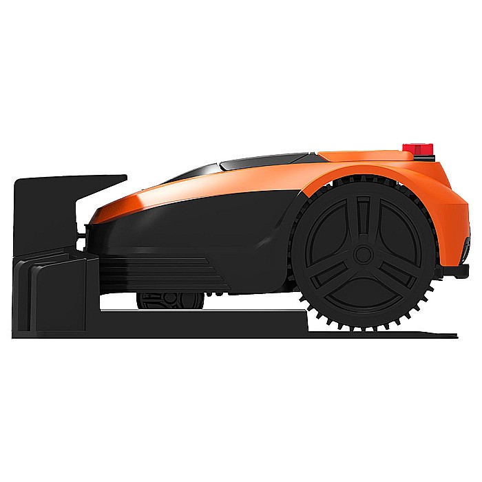 Pachet Robot de tuns gazonul iHunt RoboMower + Garaj [9]