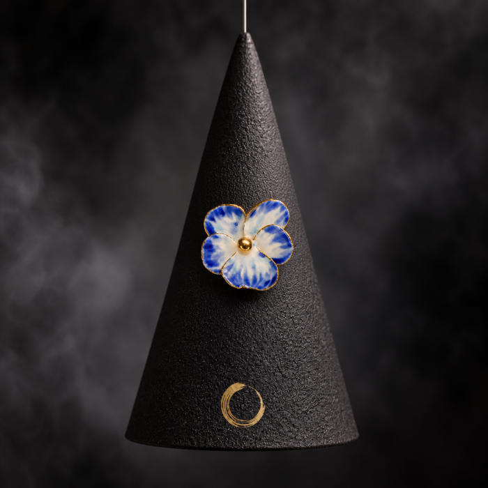 Azura – Broșă din porțelan | Ikigai Ceramic [3]