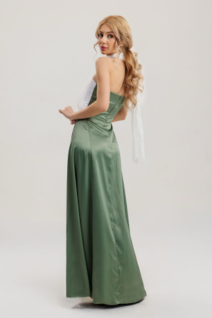 Bridesmaids - rochie lunga verde cu dantela alba