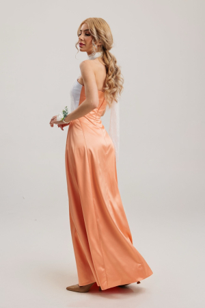 Bridesmaids - rochie lunga piersica cu dantela alba